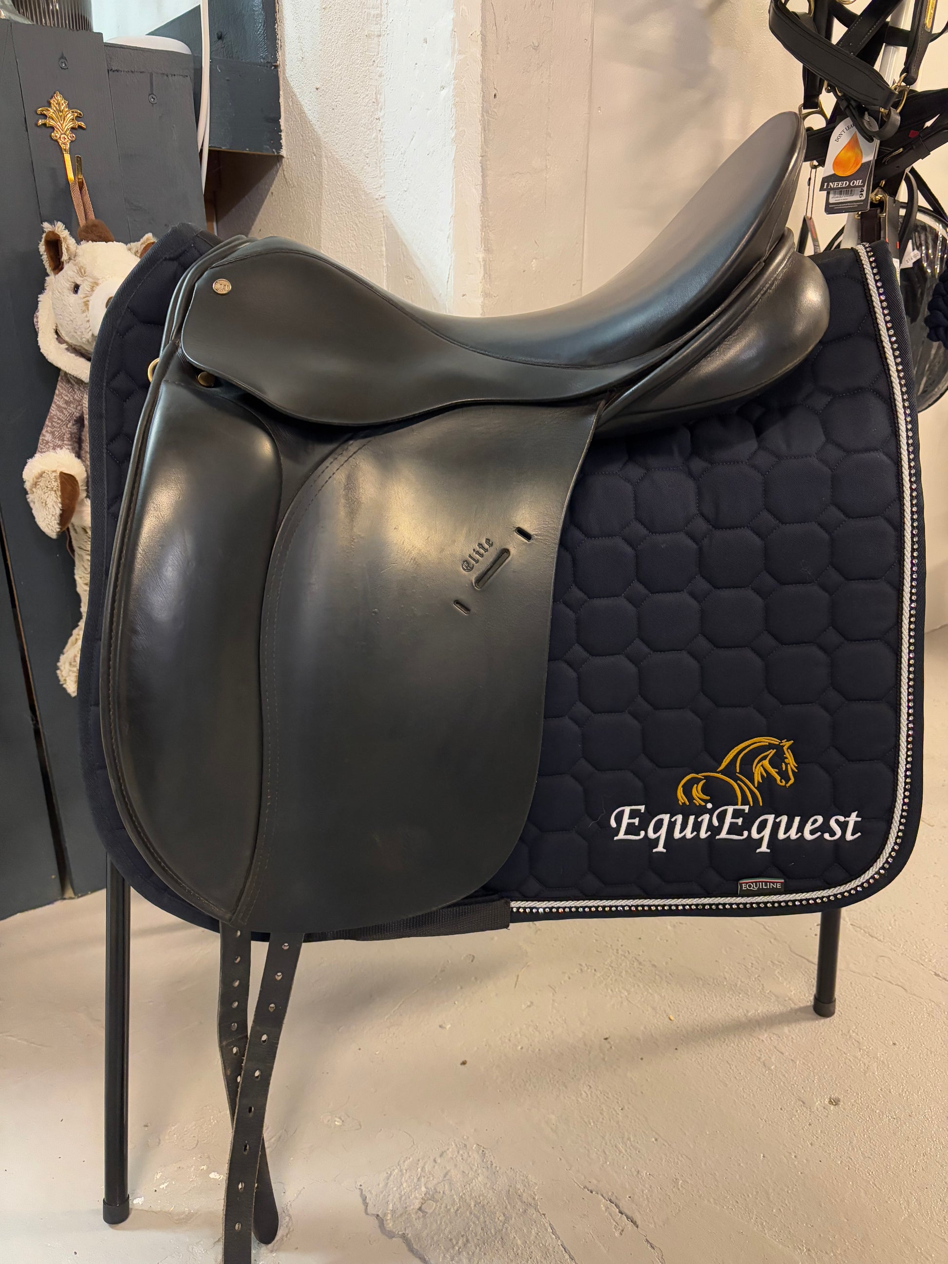 Elite Wellington dressyrsadel