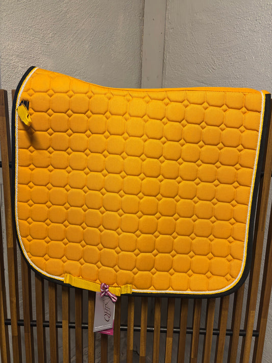 QHP Dressyrschabrak